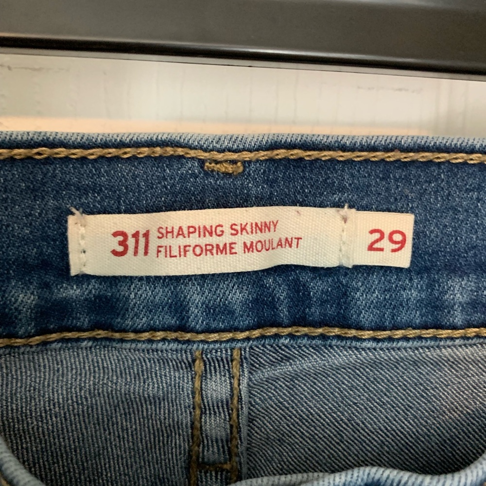 Levi’s 311 Shaping Skinny Jeans